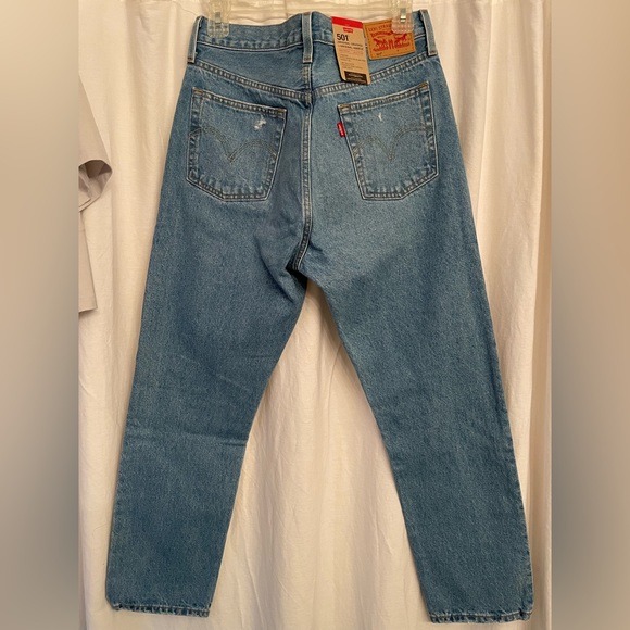 Levis 501 crop jeans - Picture 4 of 6